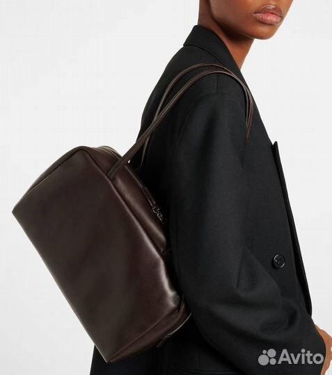 Сумки the row astra leather tote bag