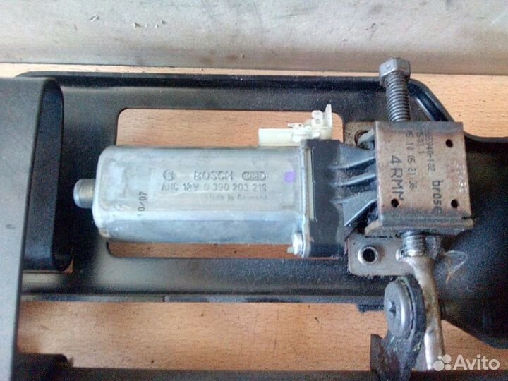 Направляющая сиденья задняя Mercedes-Benz S-Class