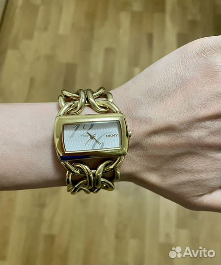 Часы dkny женские