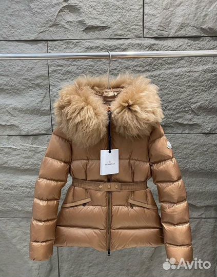 Пуховик Moncler Boed женский