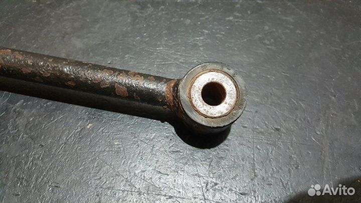 Рычаг подвески задний поперечный правый Subaru