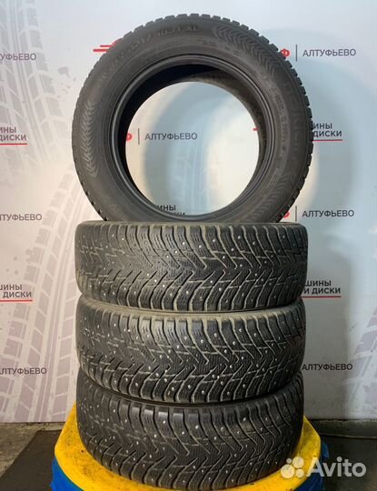Nokian Tyres Hakkapeliitta 8 SUV 215/65 R17