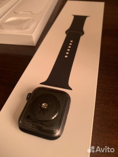 Часы apple watch se 40 mm