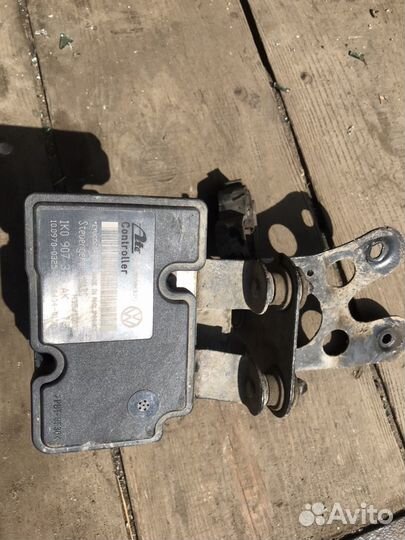 Skoda Octavia A5 Шкода Октавия А5 блок абс