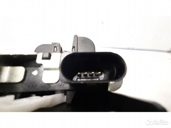 Замок багажника volkswagen golf 6