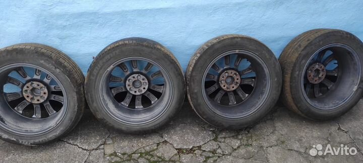Литые диски r17 5x114 3 с резиной бу
