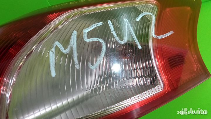 Фонарь правый для Mitsubishi Lancer 10