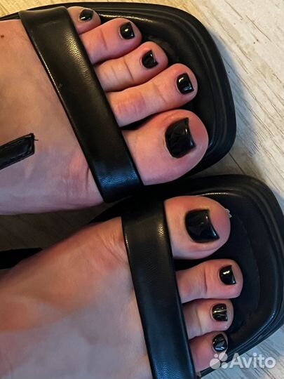 Босоножки 37