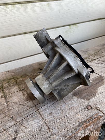 Помпа ford focus 3