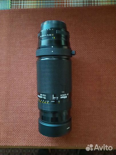 Объектив Nikon AF Nikkor 75-300 f1:4.5-5.6 Japan
