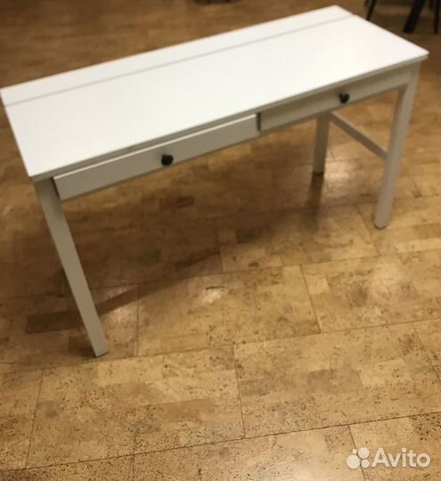 Стол с ящиками IKEA hemnes