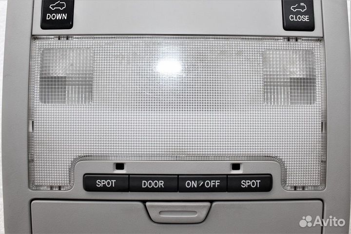 Плафон подсветки салона Land Cruiser 200 2009-2015
