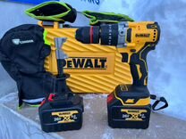 Шуруповерт для ледобура Dewalt с чехлом