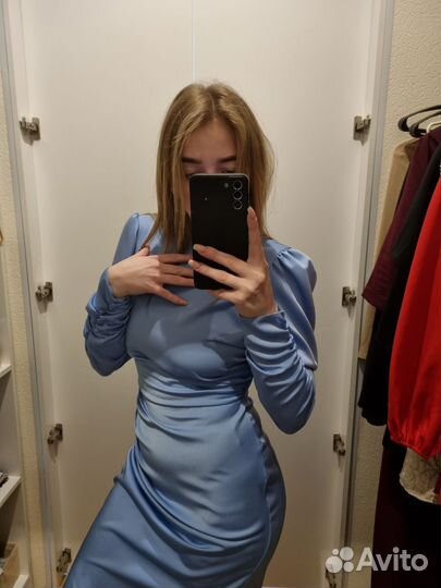 Вечернее платье