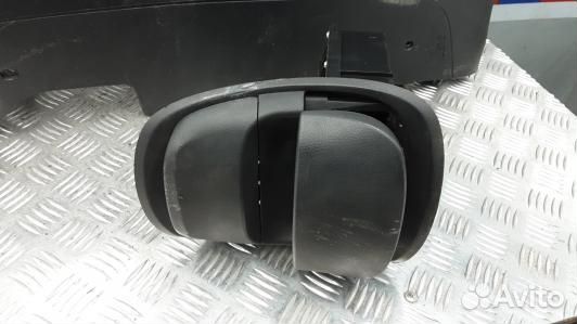 Подлокотник центральный KIA sportage 2 (SML26IX01)