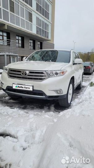 Toyota Highlander 3.5 AT, 2012, 124 000 км