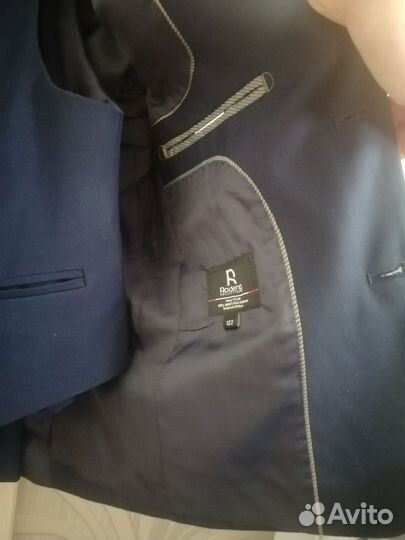 Школьный костюм 'тройка'