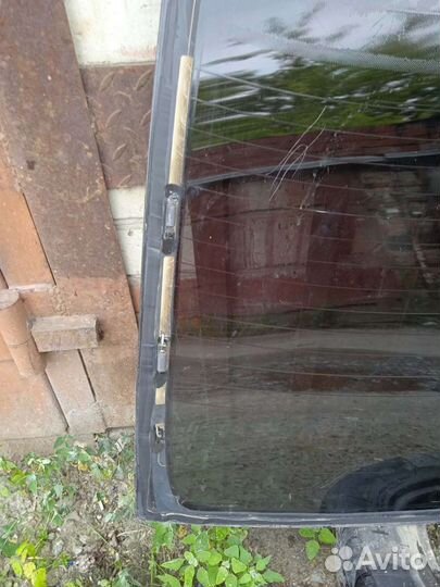 Заднее стекло Тойота Чайзер GX100