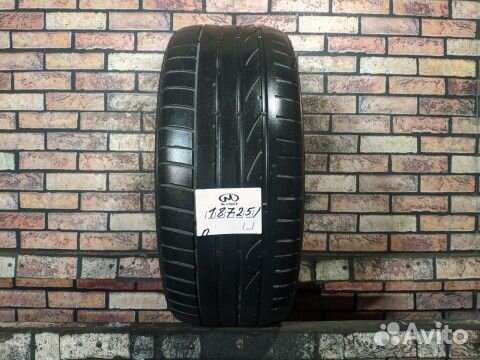 Bridgestone Potenza RE050A 245/45 R18