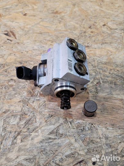 Насос топливный высокого давления (тнвд) Audi A3 8