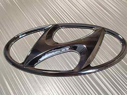 Значок Hyundai Solaris 1-й рестайлинг на перед