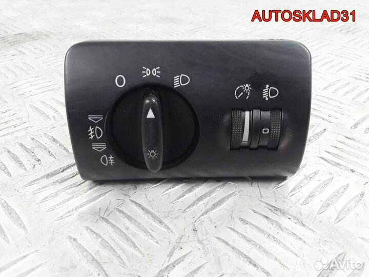 Переключатель света фар для Ауди А6 Ц5 4B1941531C