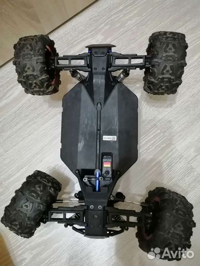 Машина Remo Hobby