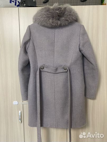 Пальто женское 46 48