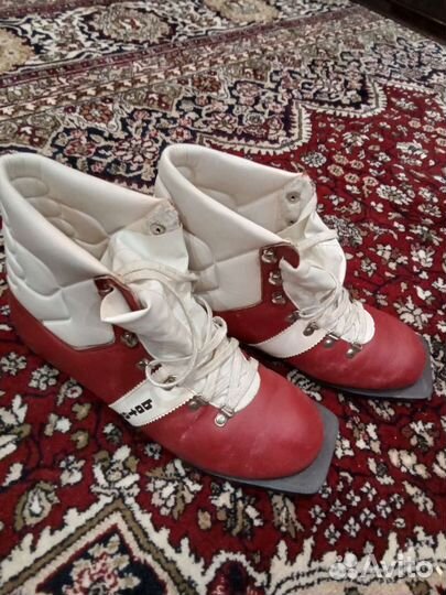 Лыжные ботинки botas 27.5