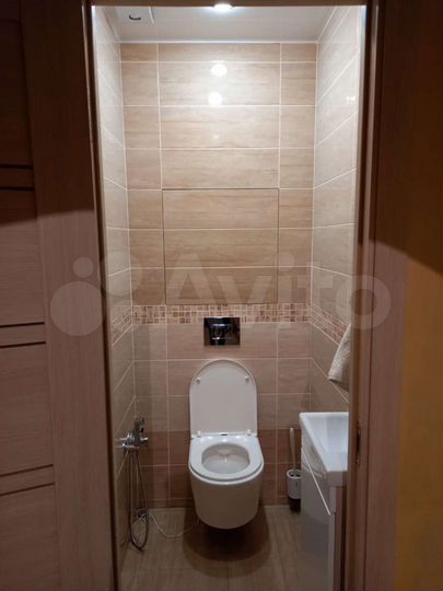 2-к. квартира, 67 м², 6/25 эт.