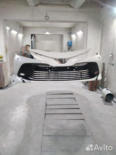 Бампер тойота камри