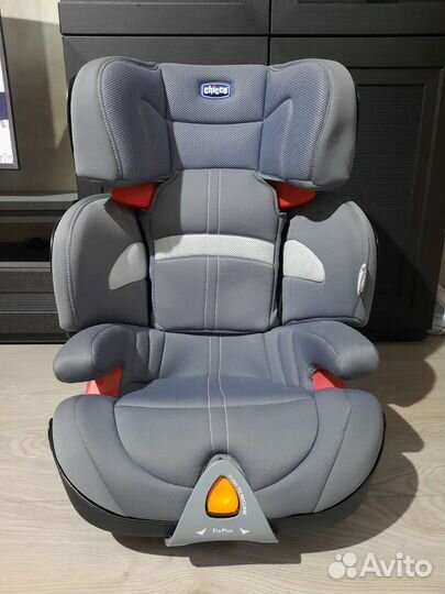 Детское автокресло 15 до 36 кг chicco