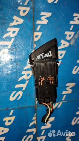 Кнопка аварийной сигнализации Mazda Demio DW3W