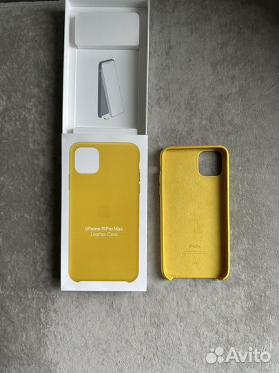 Чехол на iPhone 11 pro max кожаный