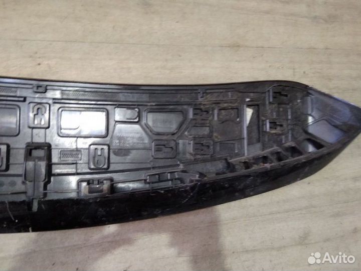 Спойлер крышки багажника Mercedes Benz X166