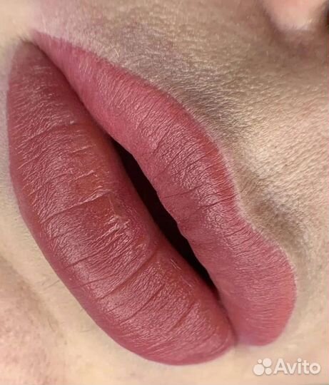 Перманентный макияж, оформление бровей