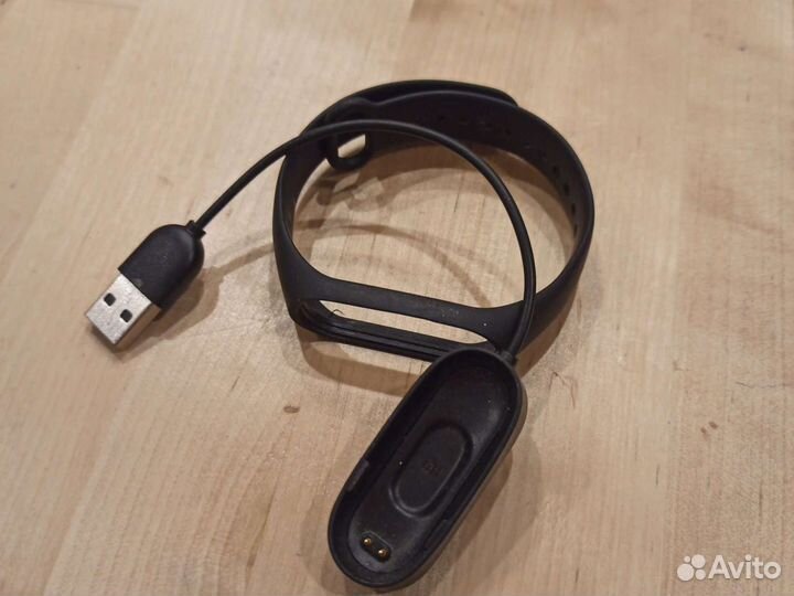 Зарядное+браслет Xiaomi Mi Band 4