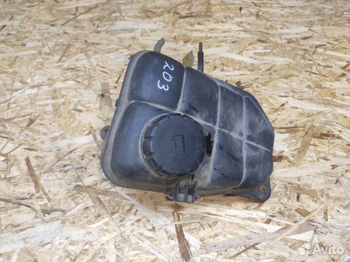 Расширительный бачок Mercedes w203