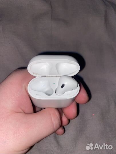 Airpods 2