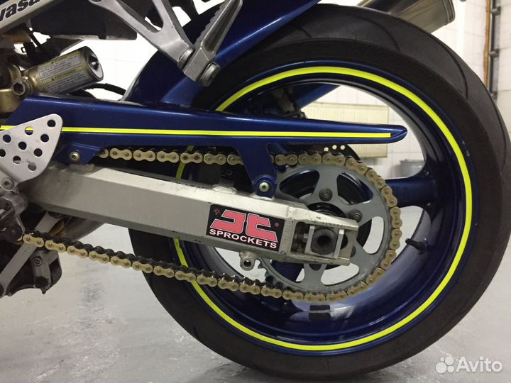 Кавасаки zx9r