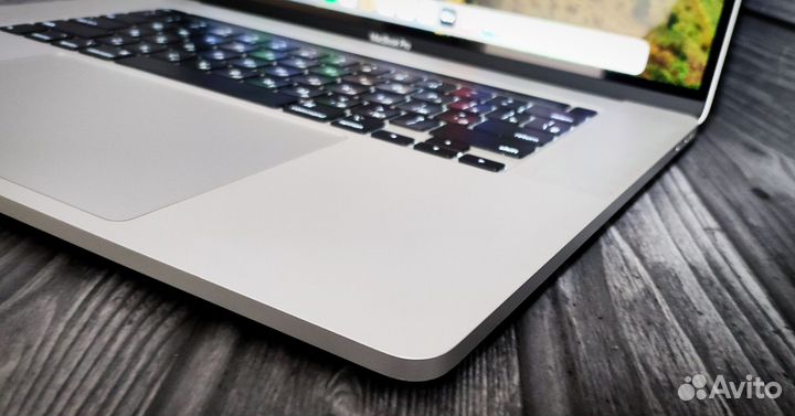 Apple MacBook Pro 16 2019 i7 2.6/16/512gb