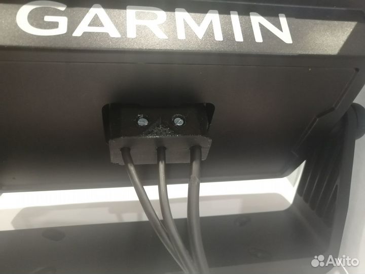 Крышка козырек Garmin 9 sv с фиксатором проводов