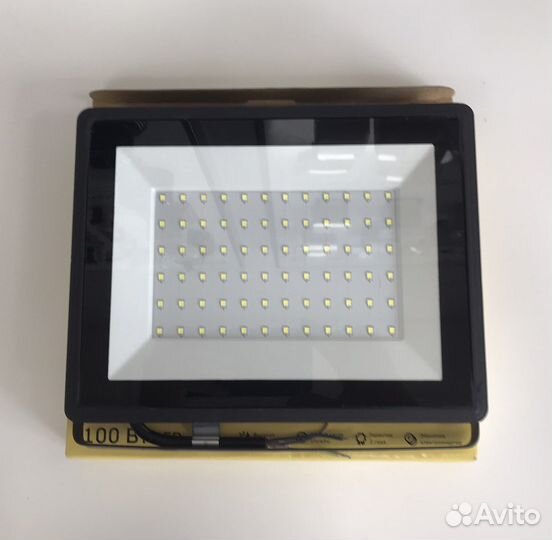 Светодиодный прожектор iek