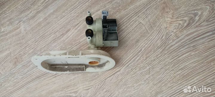 Двигататель стиральной машины indesit, ariston