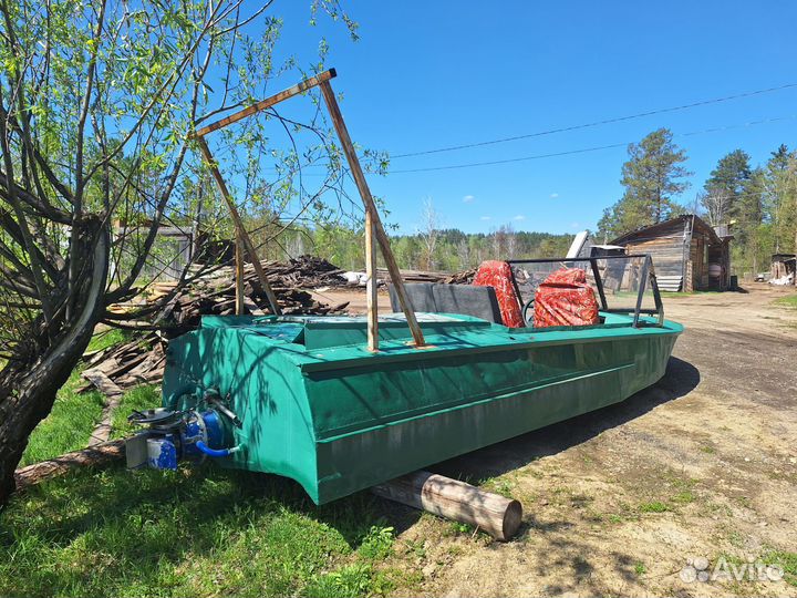 Катер Прогрес