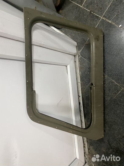 УАЗ 469 рамка двери передняя