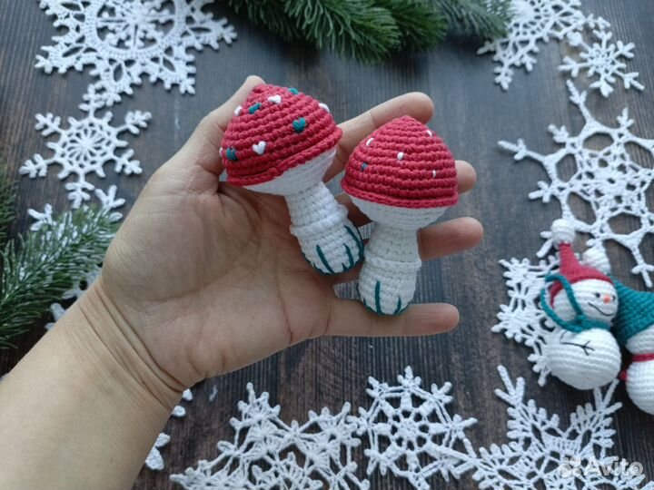 Новогодние игрушки