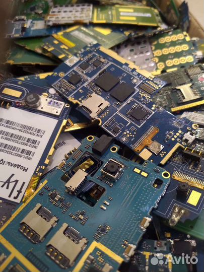 Платы от сотовых телефонов 6,1кг