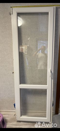 Дверь пластиковая и окно
