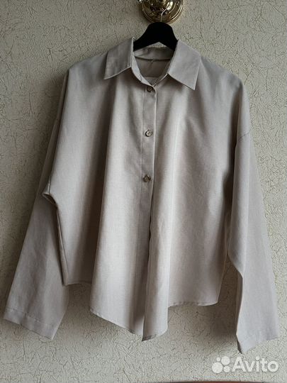 Костюм из льна бежевый с шортами